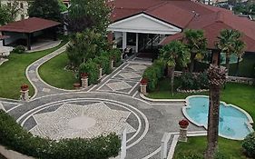 Hotel Lemi